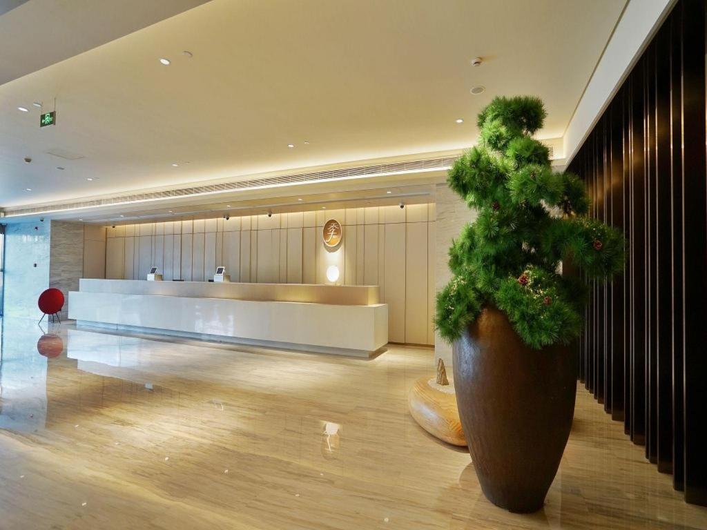 Ji Hotel Shanghai Hongqiao National Convention And Exhibition Center Xujing Xangai Exterior foto